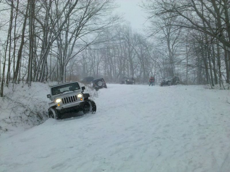 Illustration for article titled Your Most Hilariously Awful Winter Driving Stories